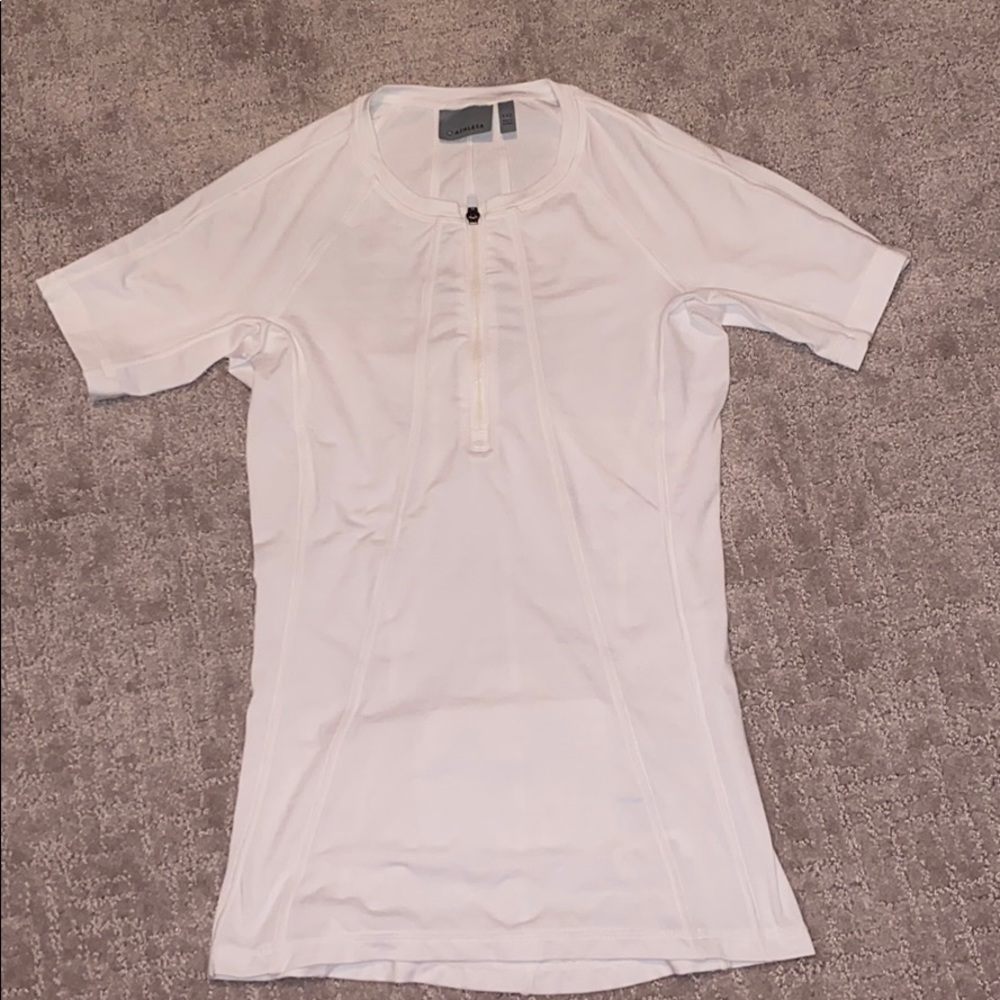 Athleta t-shirt